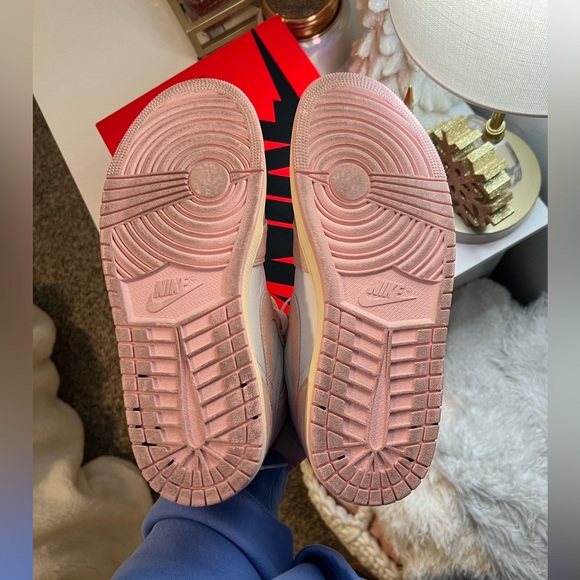 Air Jordan 1 Retro High OG - Picture 11 of 11